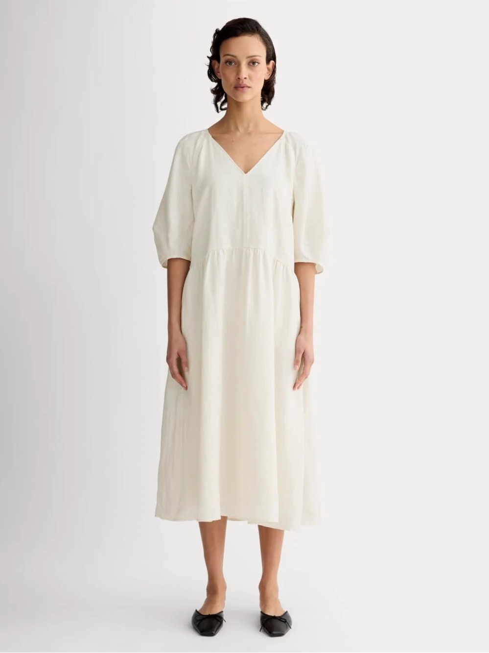 Everlane Linen V-Neck Midi Dress in Ivory